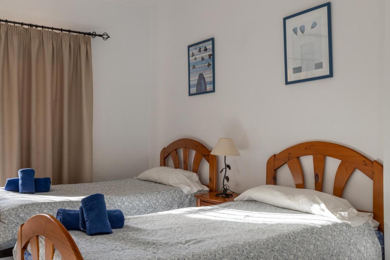 Las Flores 5 - Large Townhouse Nerja Exterior foto